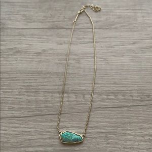 Kendra Scott necklace